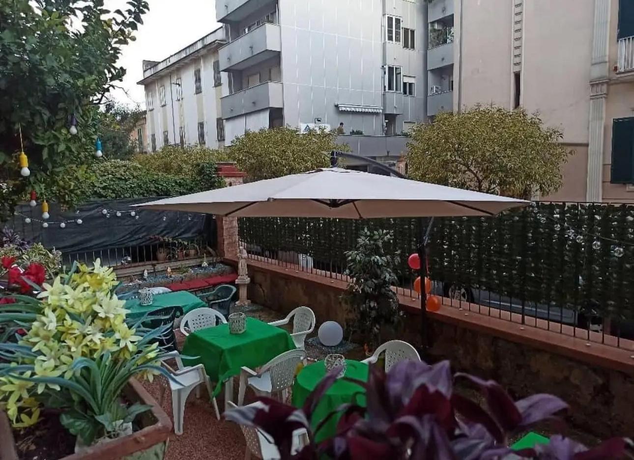 Home Josephine, A Due Passi Dalla Reggia Caserta Exterior foto
